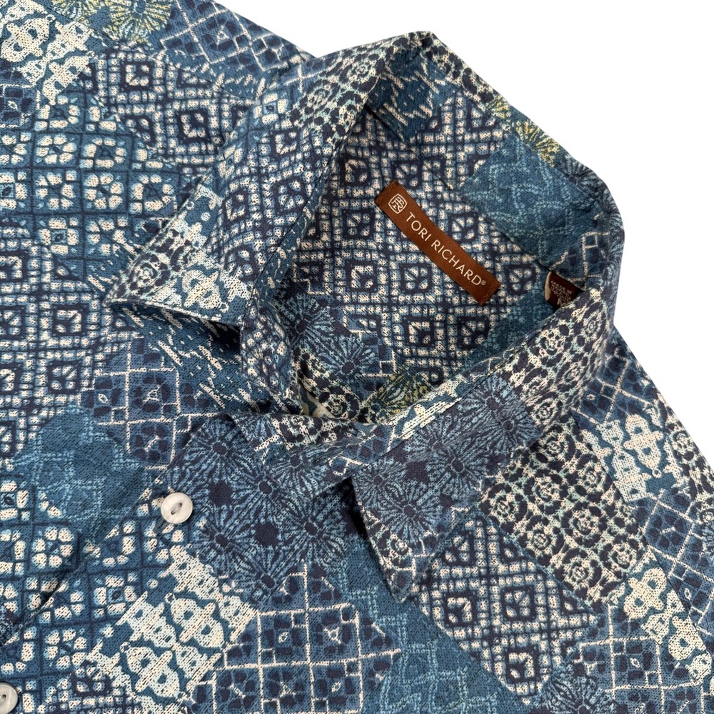Tori Richard Hawaiian Shirt Mens Medium Blue Cotton Lawn Aloha Shirt Made USA